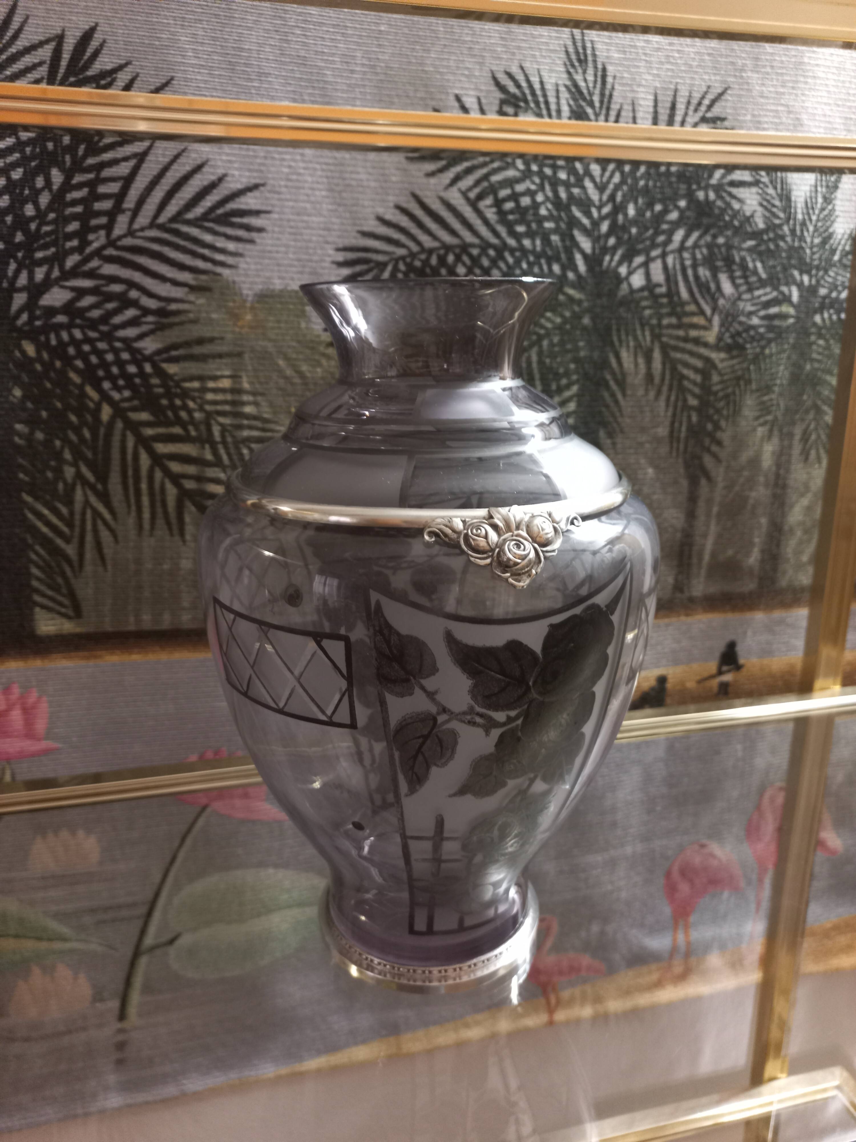 Art Deco vase in glass and silver metal