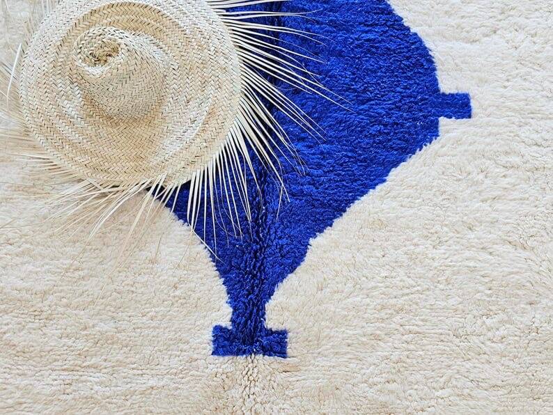 Handmade Beni Ouraine rug, size 150 x 250 cm