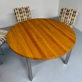 Naver Nissen and Gehl Scandinavian design round table with metal legs and wooden top