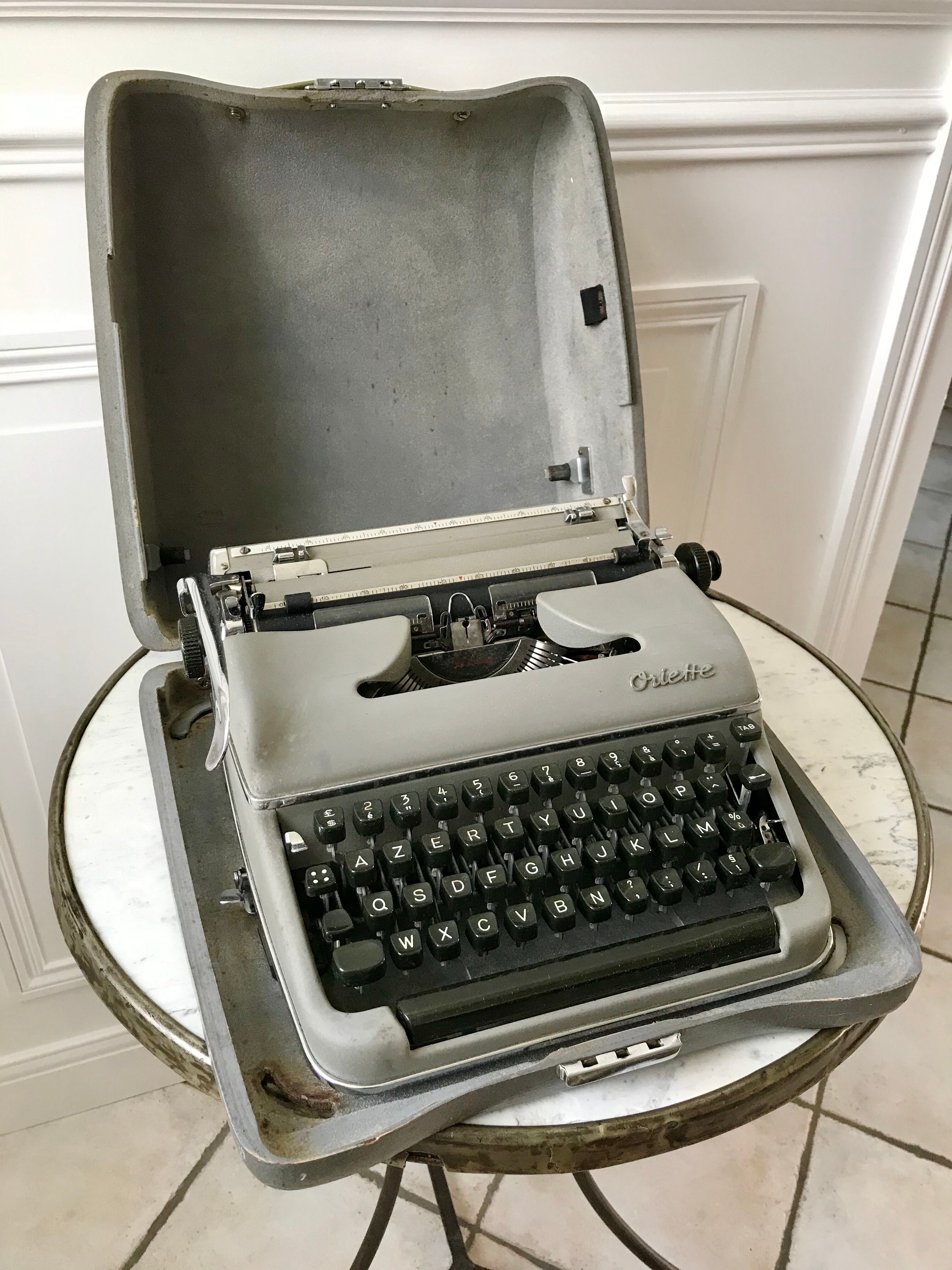 large typewriter Olympia model Oriette years 60-70