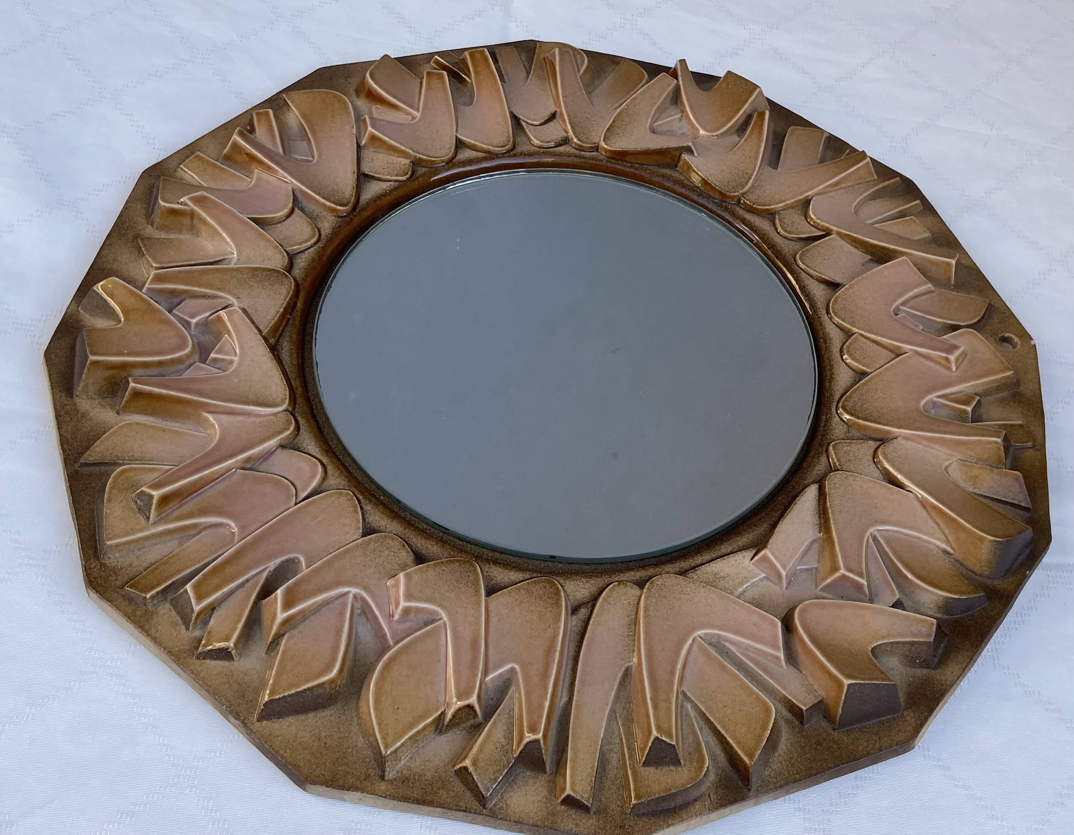 Ceramic mirror from the 1960s