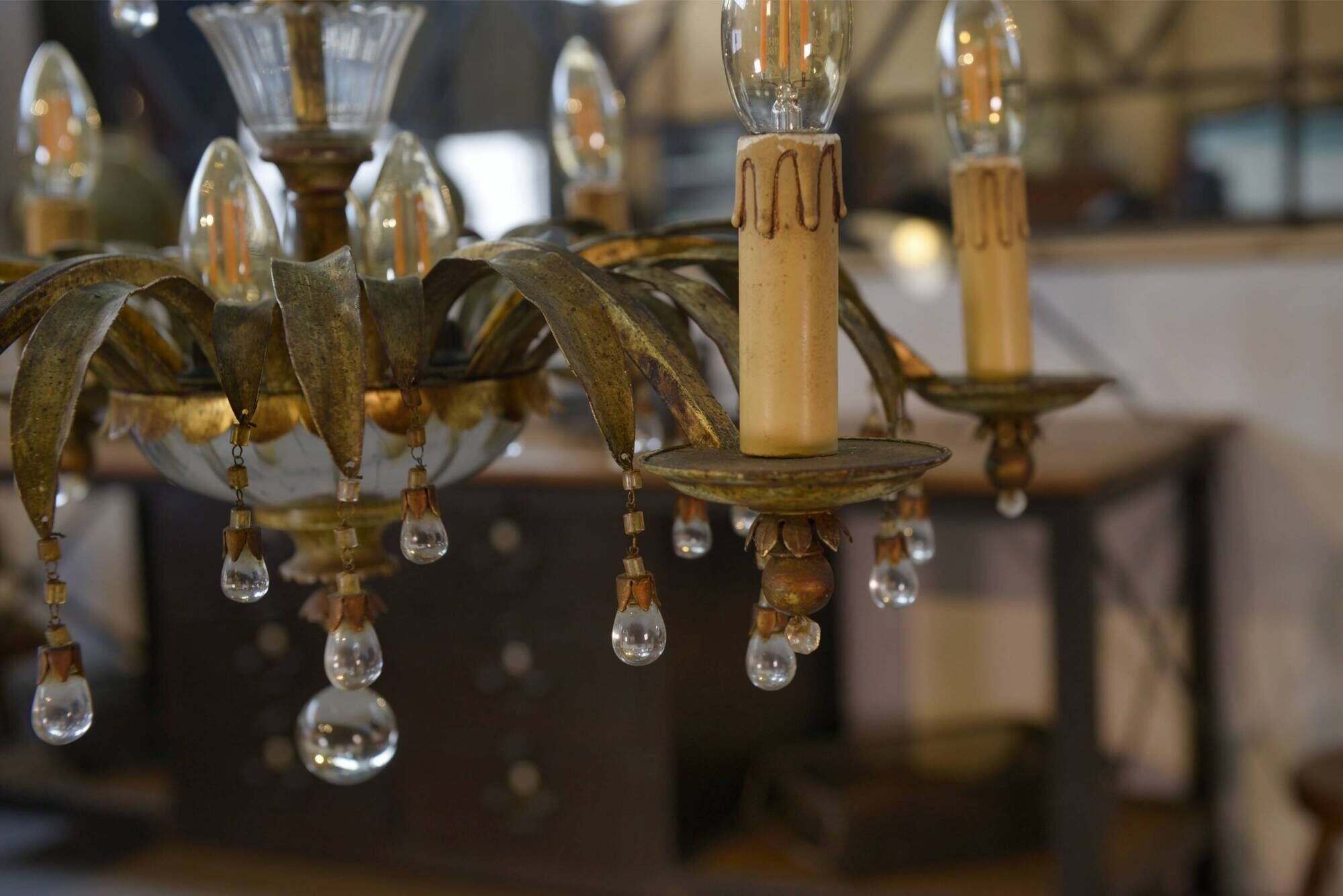 Metal suspension with pendants attributed to Maison Jansen 1970s.