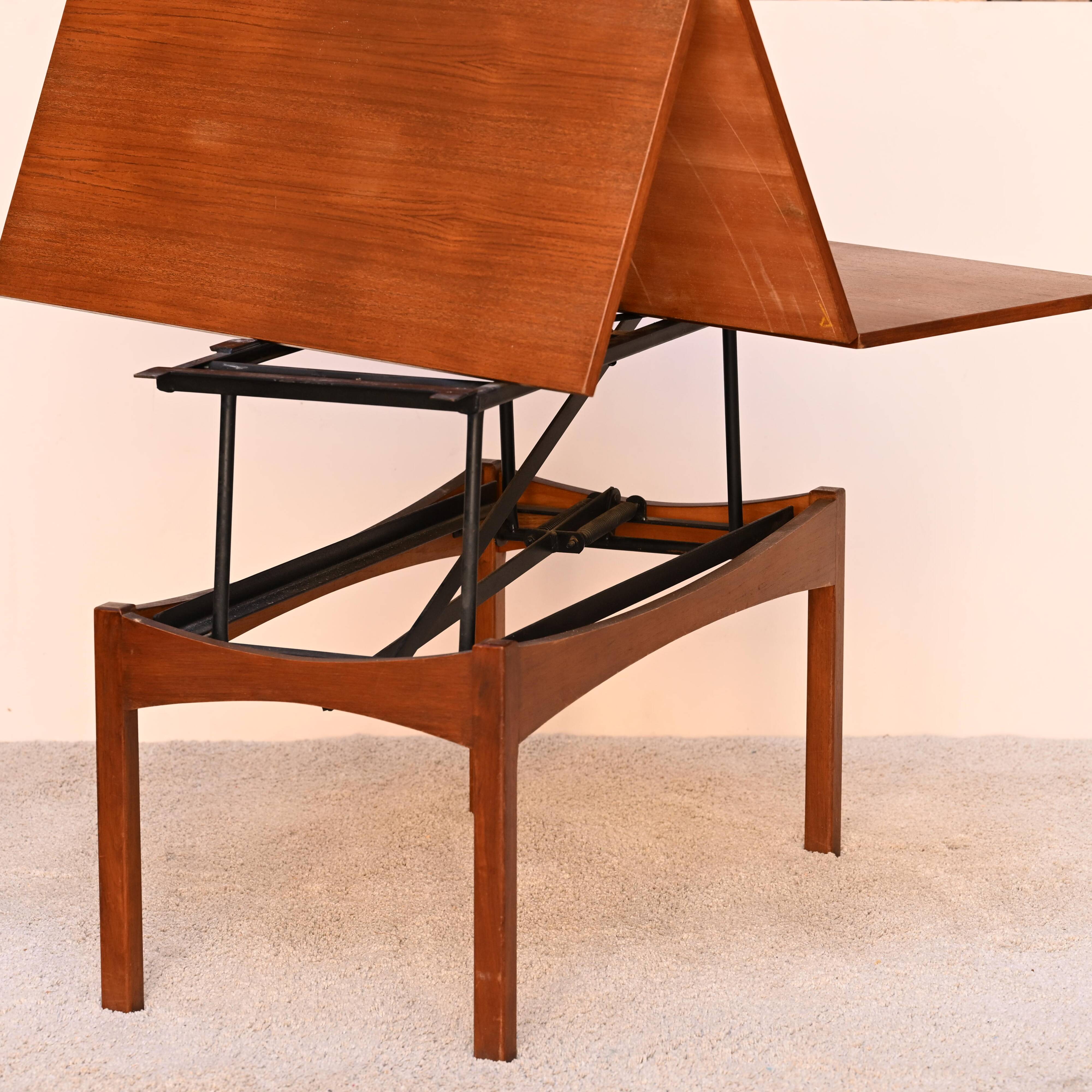 Modular table from the 70s
