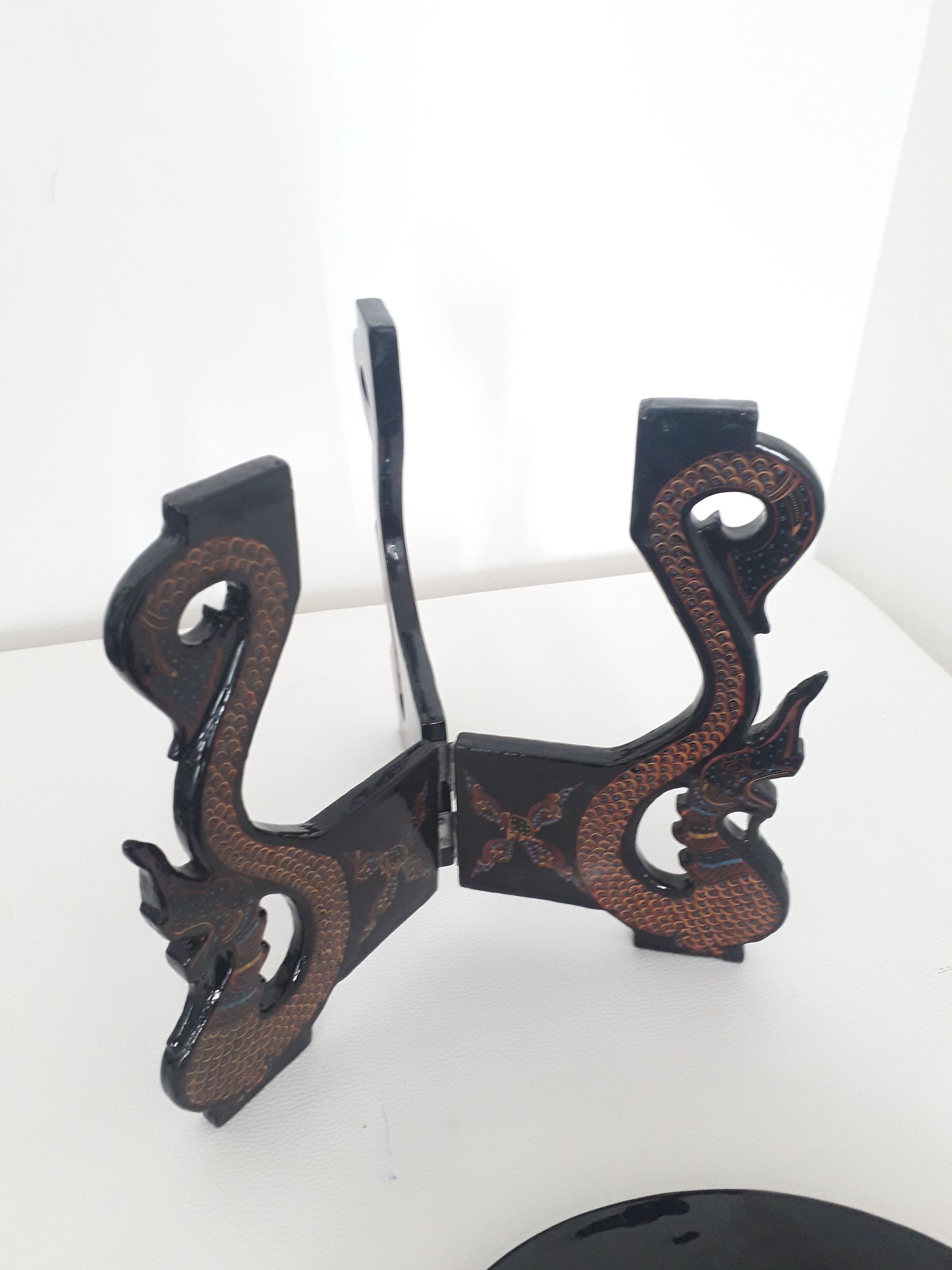 Pedestal table / asian tripod plant holder - black lacquered wood - 1970