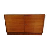 Modernist-style box buffet
