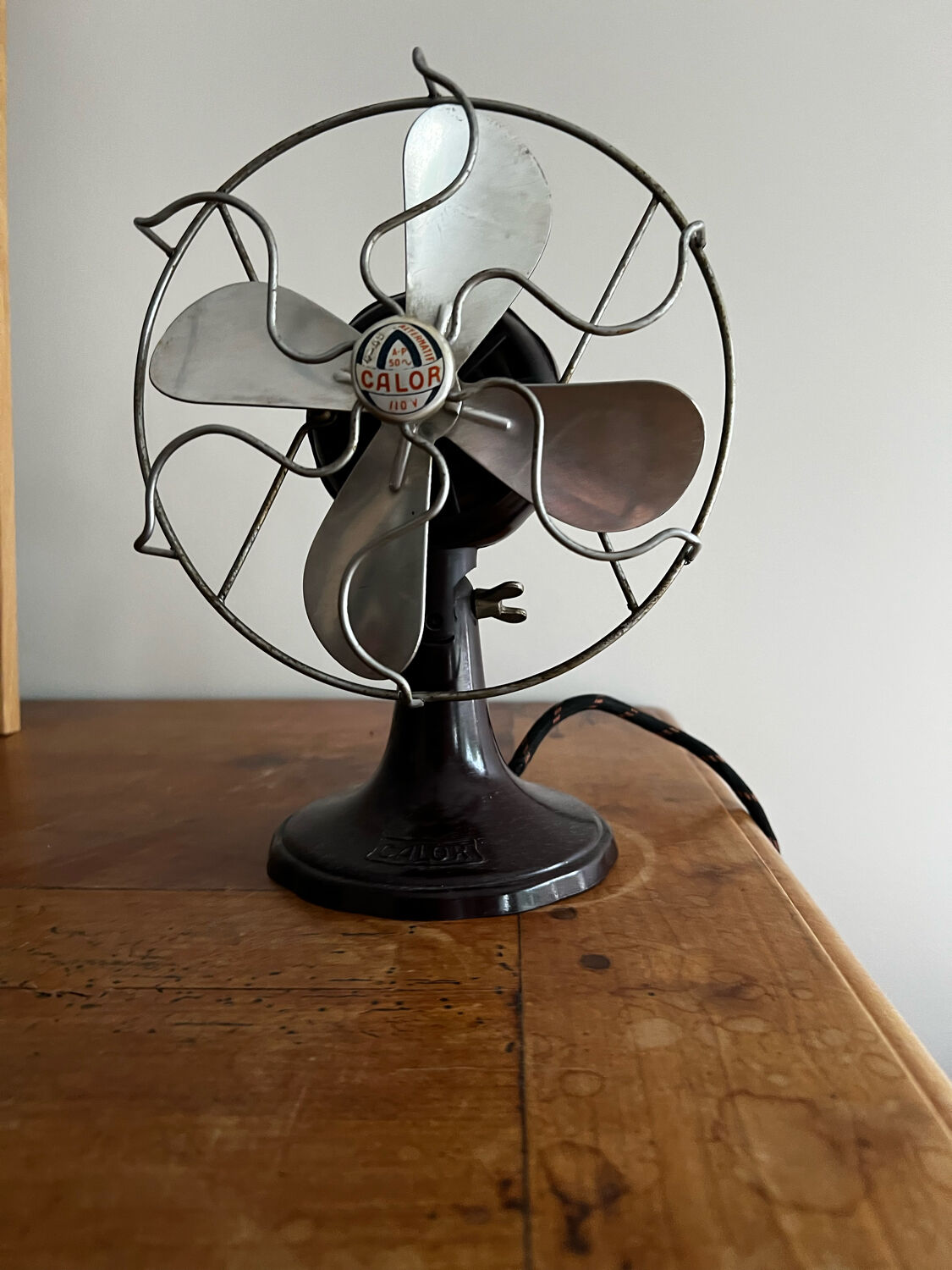 Small Bakelite fan