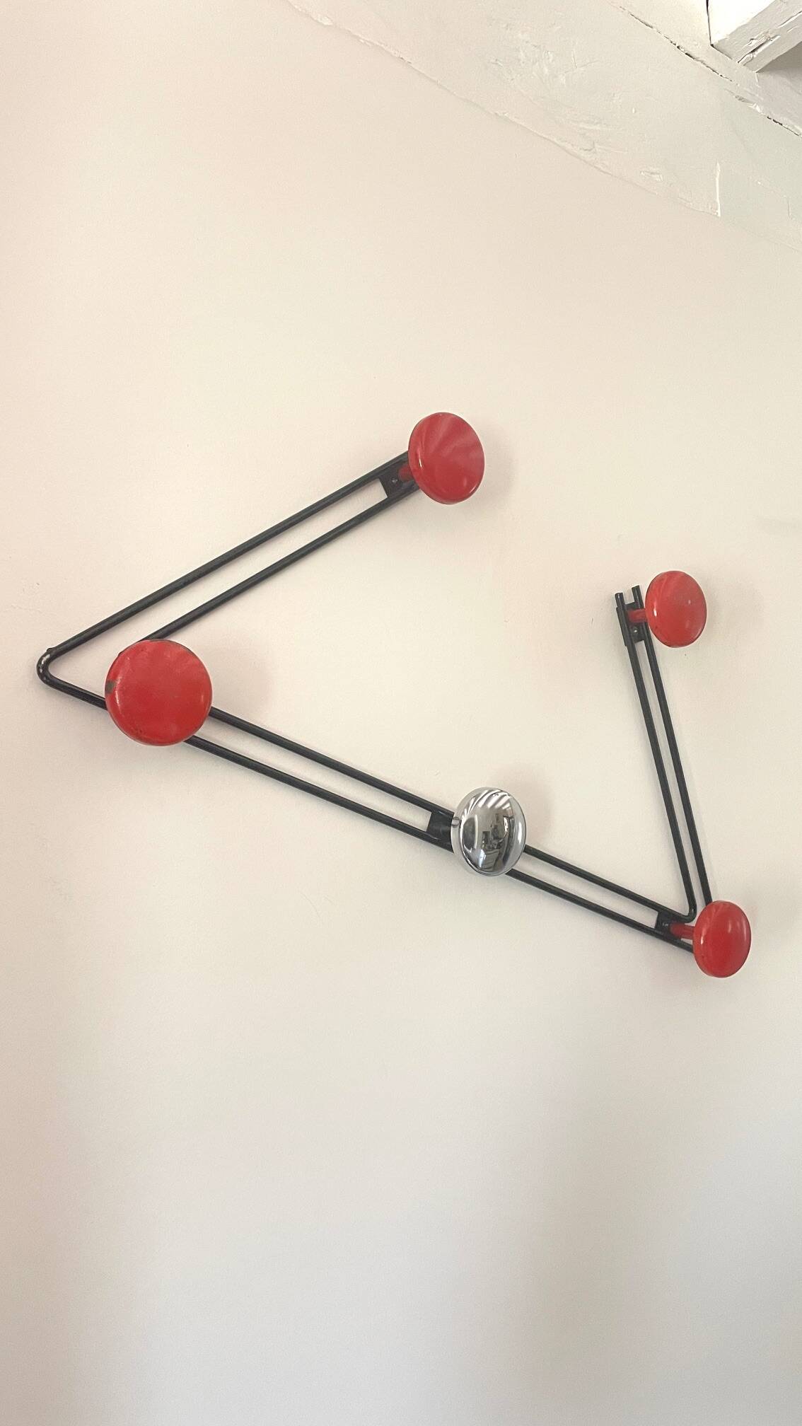 Portemanteau acier inspiration mategot