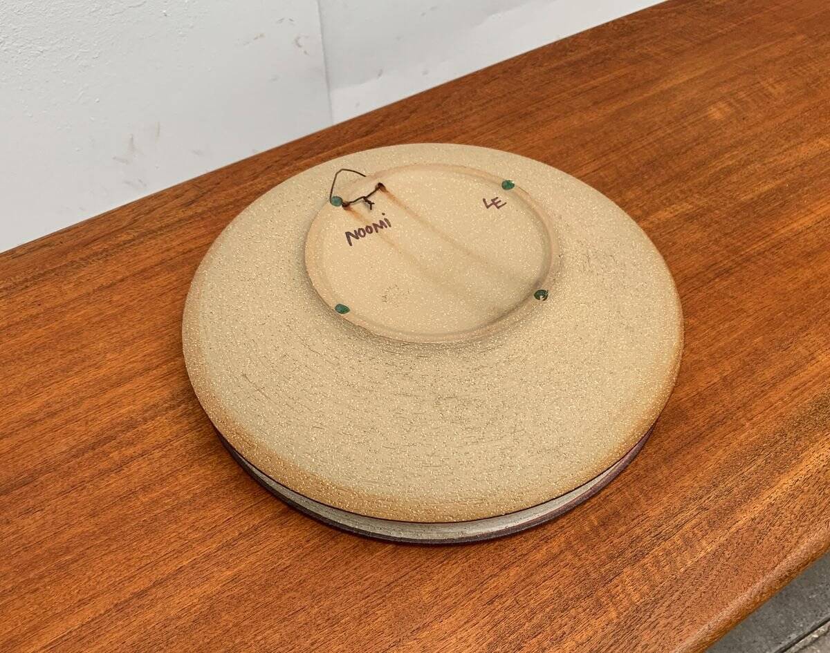 Wall plate / bowl in vintage Danish porcelain by Noomi Backhausen for Søholm