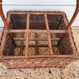 Basket bottle holder