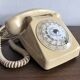 Téléphone PTT vintage Socotel S63 à cadran, 1982