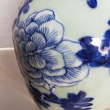 Vase celadon enamel white and blue chinese porcelain 19th