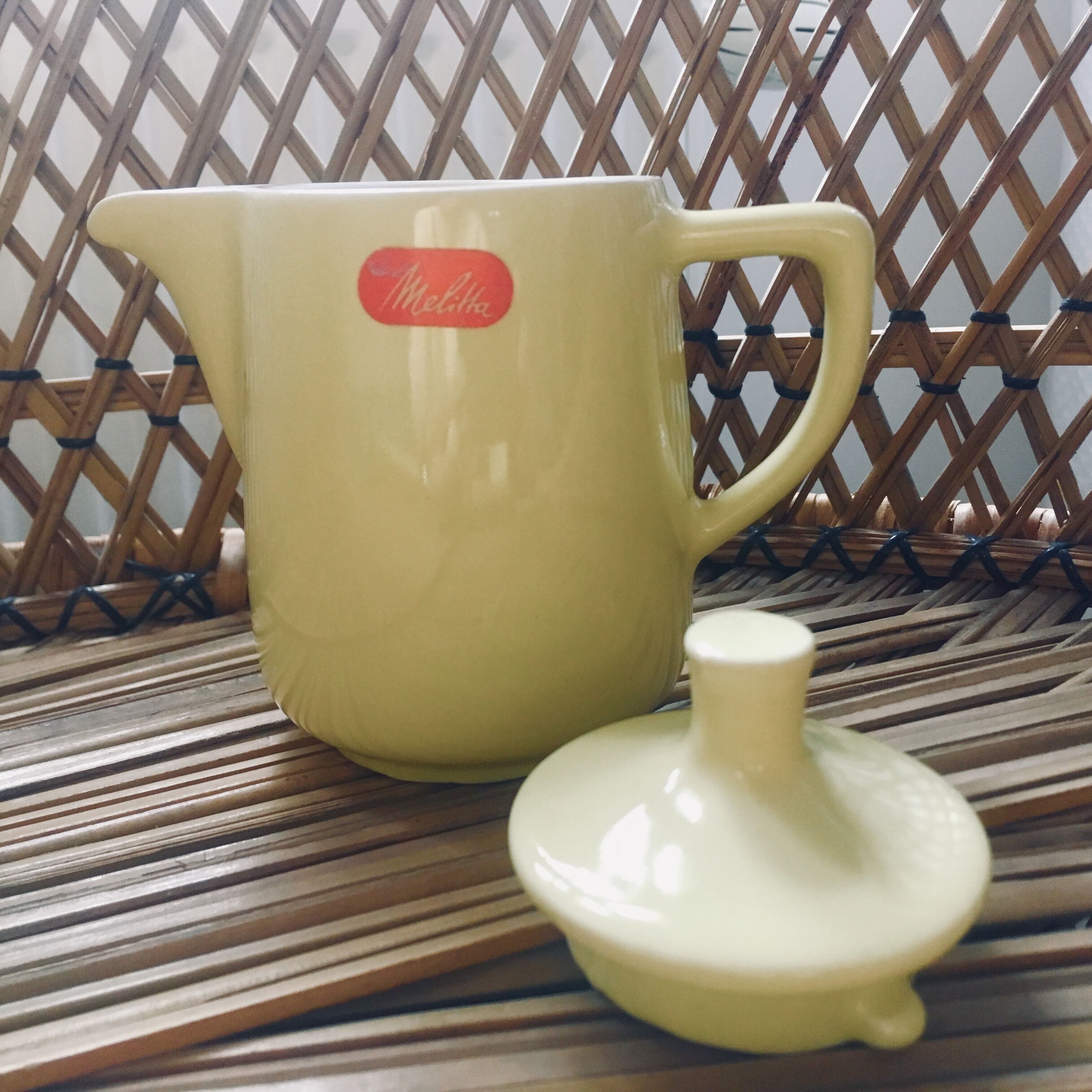 Melitta lemon yellow coffee maker