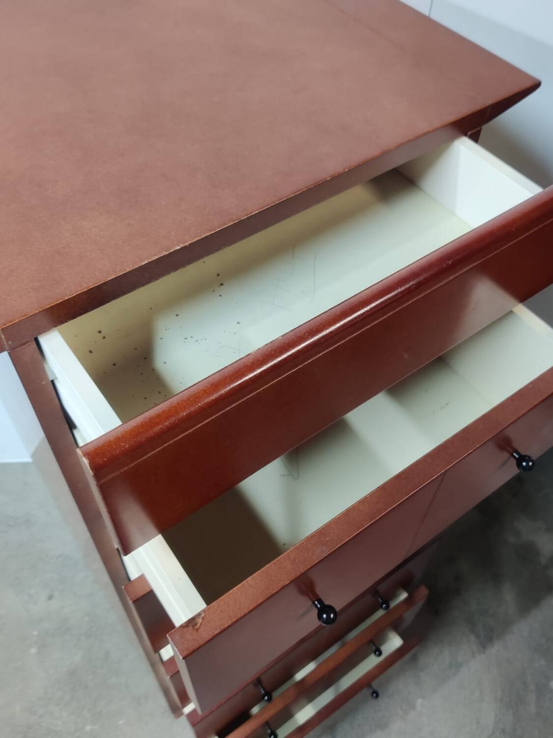 Irena Rosinski's chest of drawers