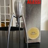 Starck citrus press