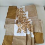 Vintage tablecloth and 8 napkins – caramel and golden mustard tones