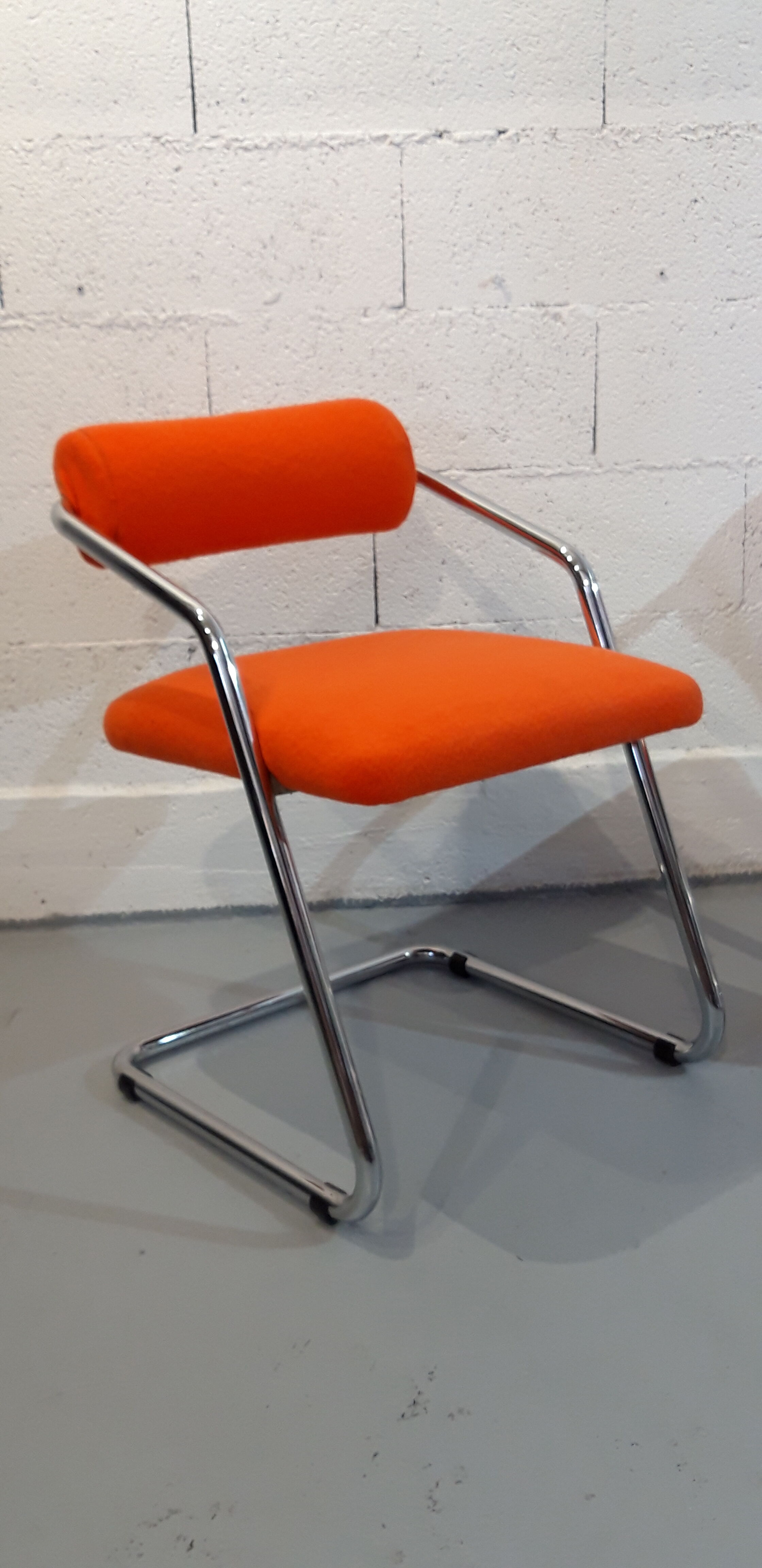 Pair of amrchairs Italian from the years 1970
