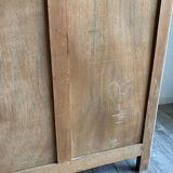 Armoire parisienne