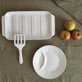 Asparagus dish and its blue spatula, Sarreguemines 1930