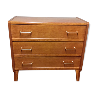 Vintage dresser