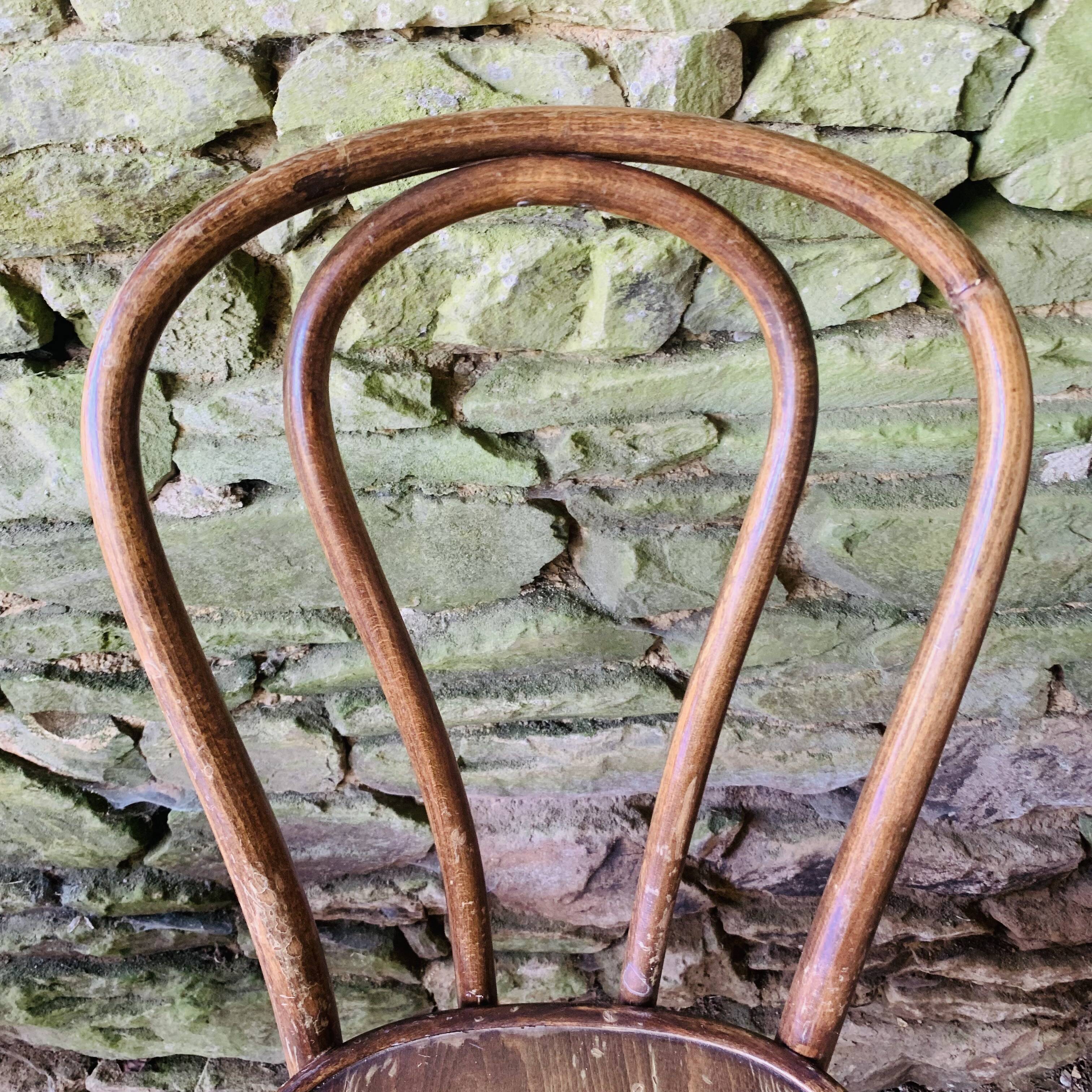 Ensemble de 4 chaises bistrot