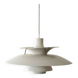 White PH 5 Pendant Light by Poul Henningsen