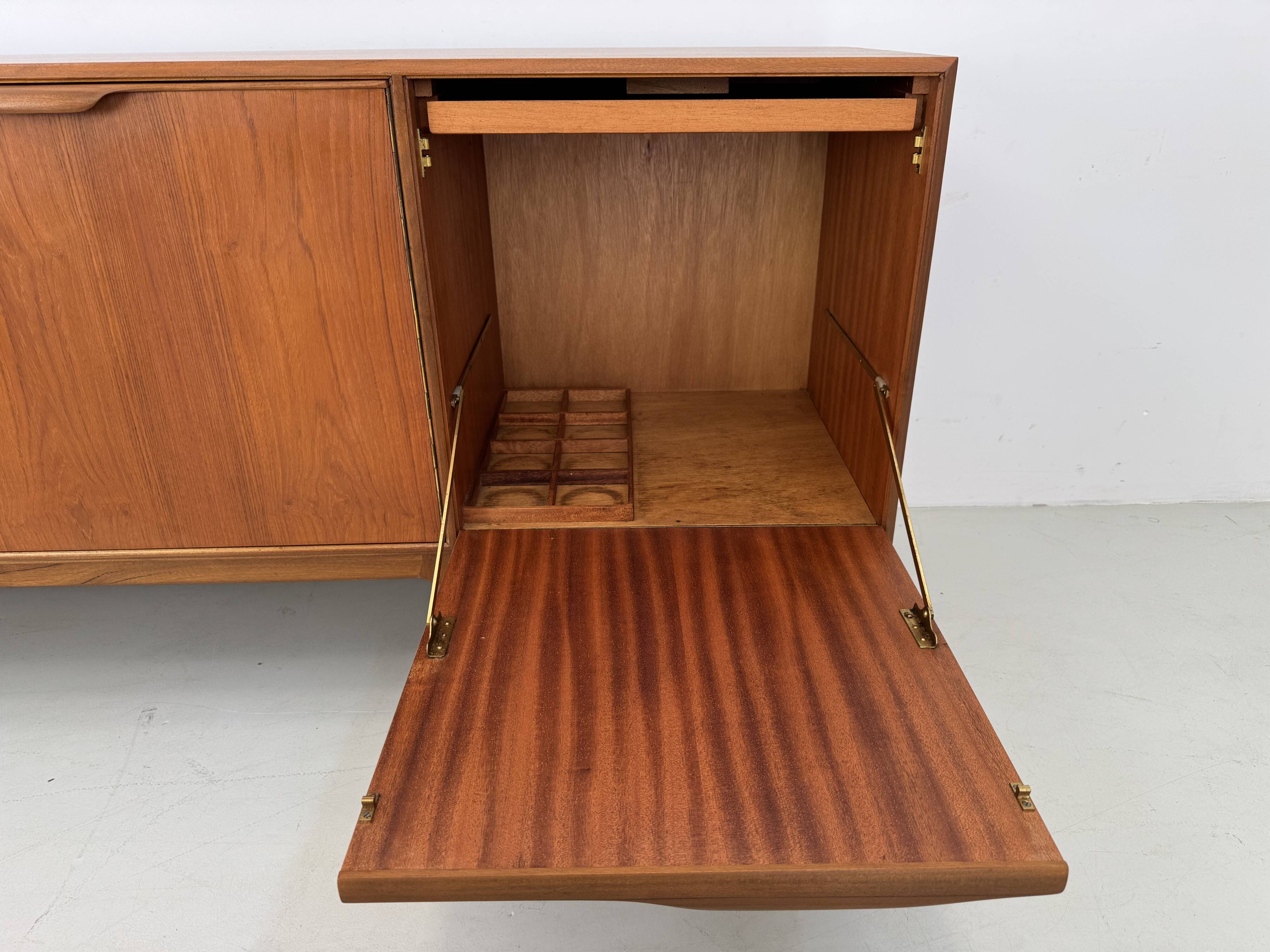 Vintage McIntosh sideboard designed by T. Robertson from the 1960s.