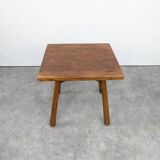 Table d'appoint moderniste en chêne par Jan Vaněk pour Krásná Jizba