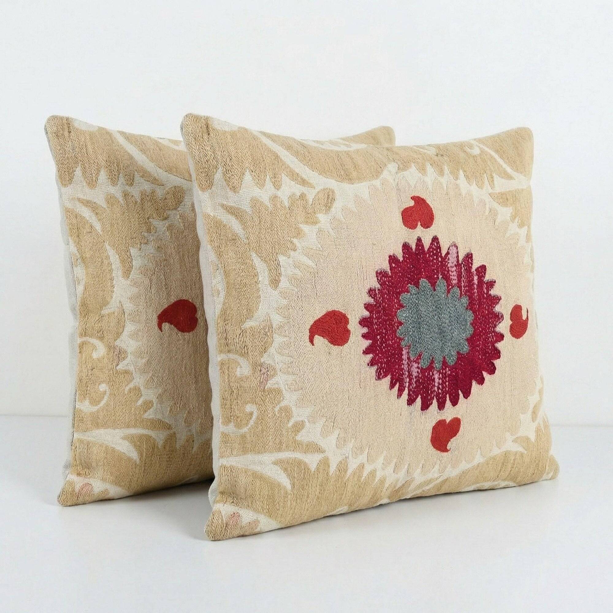 Lot de 2 housses de coussin brodées vintage 53x71 cm
