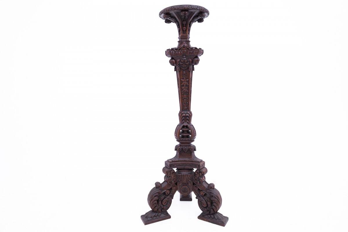 Carved pedestal, France, around 1870.