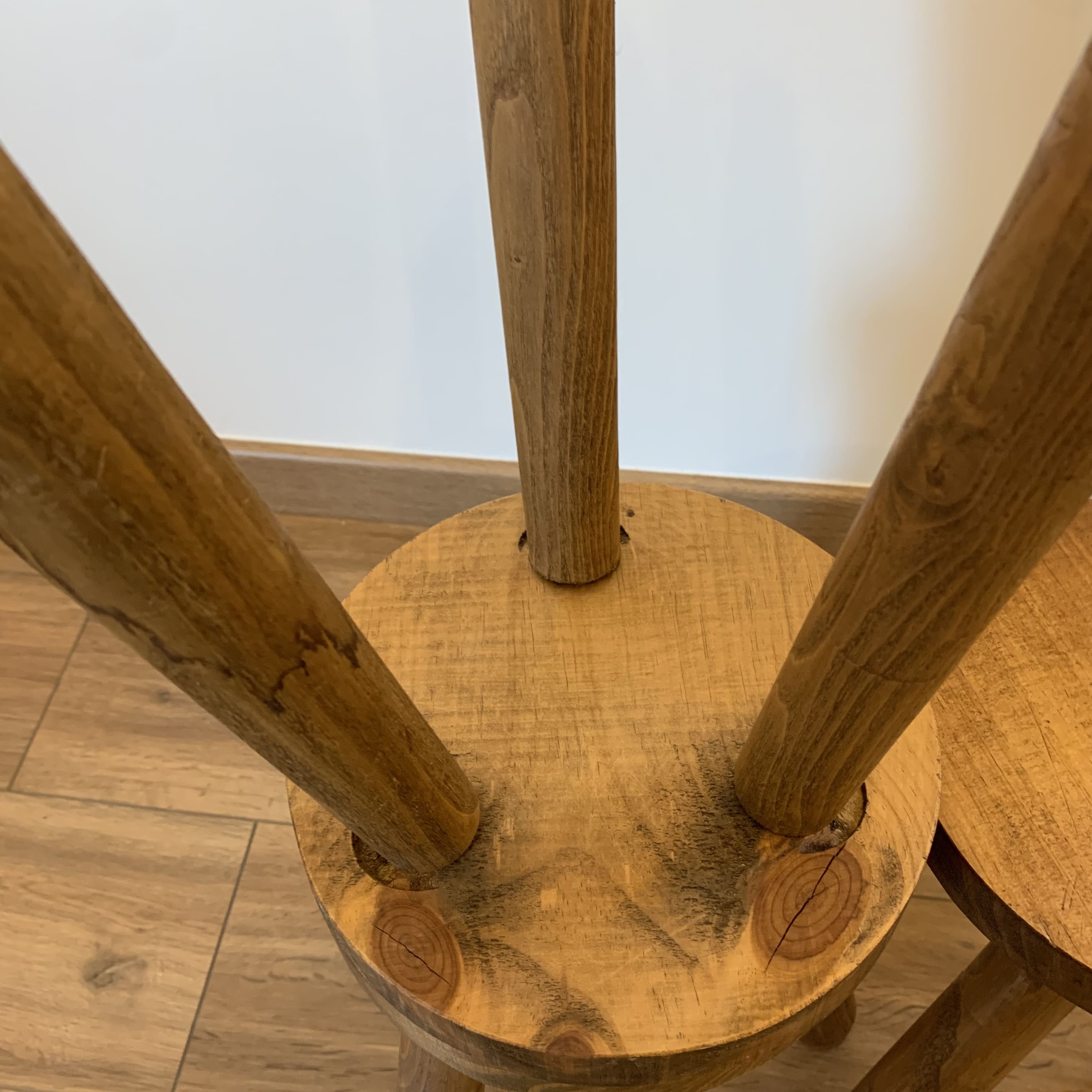 Suite of 3 minimalist tripod stools