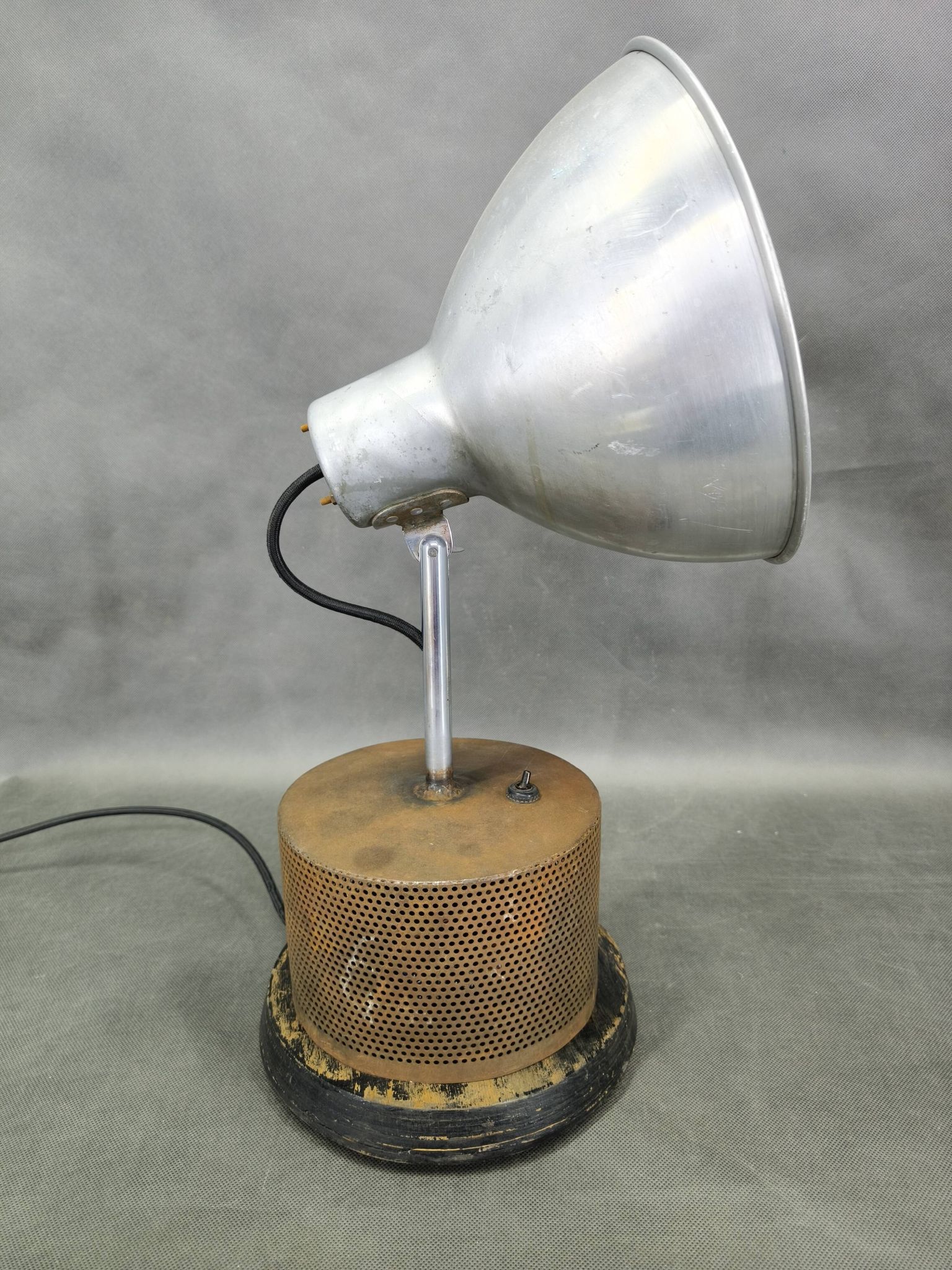 1940 industrial table lamp in aluminium and metal, Czechoslovakia
