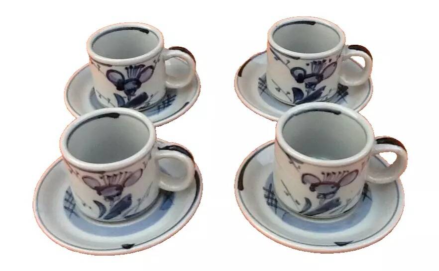 4 coffee cups / saucers glazed ceramic
