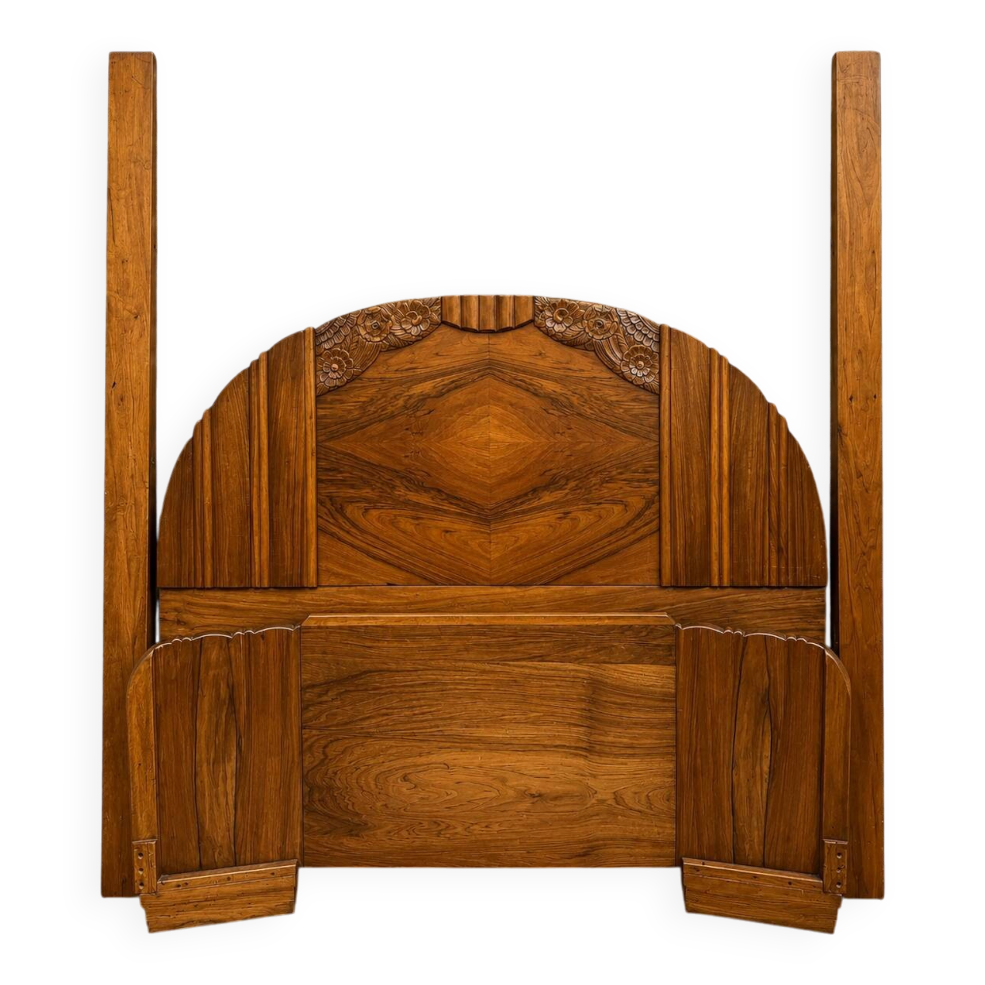 Art Deco fan in walnut – Decorated with stylised flowers