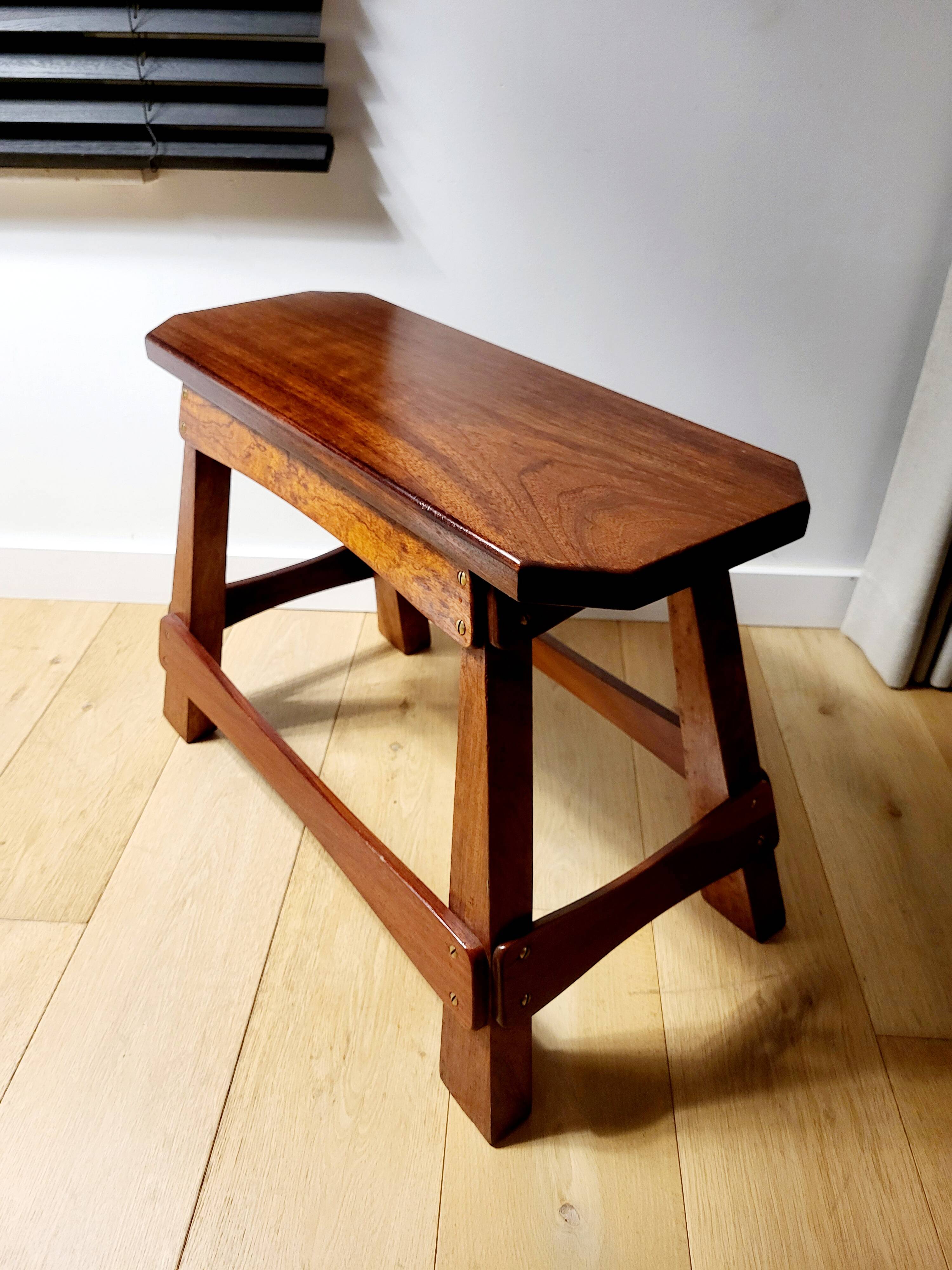Vintage houten authentiquek zitbankje, 70 cm