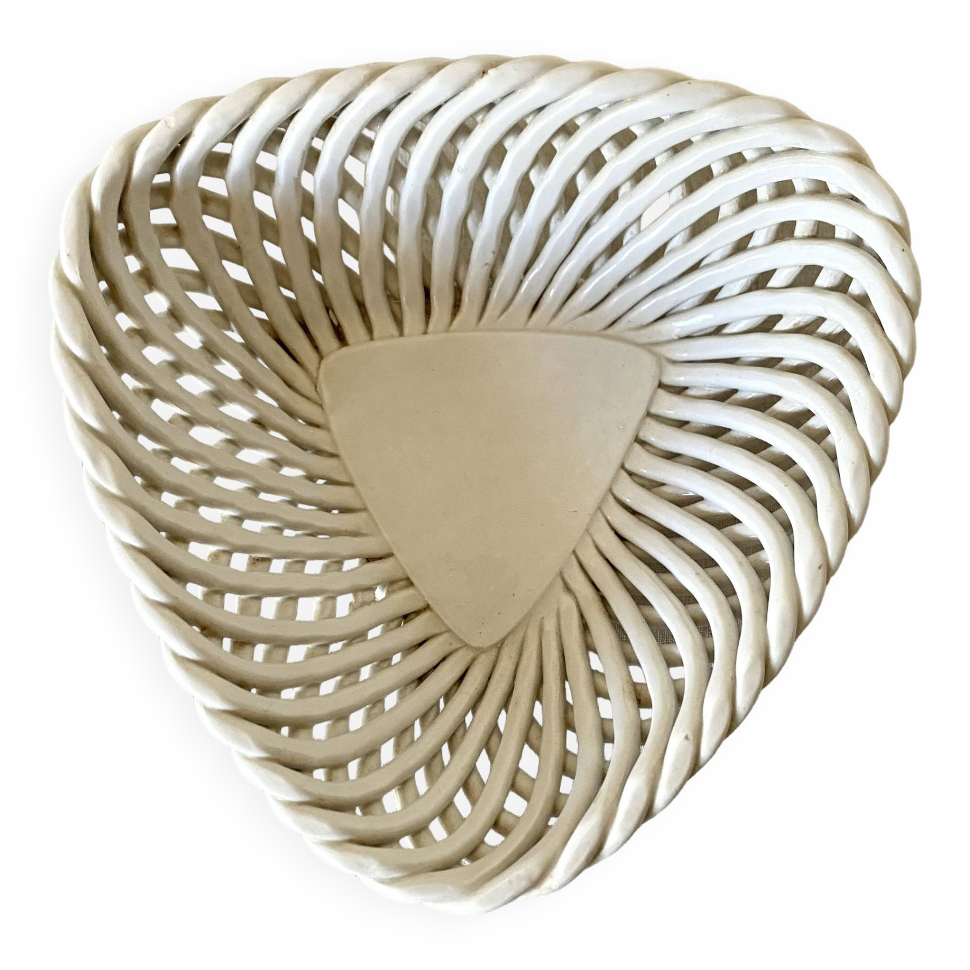 Empty pocket in woven ceramic Italy
