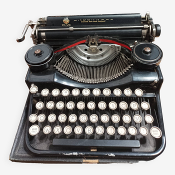 Underwood portable typewriter