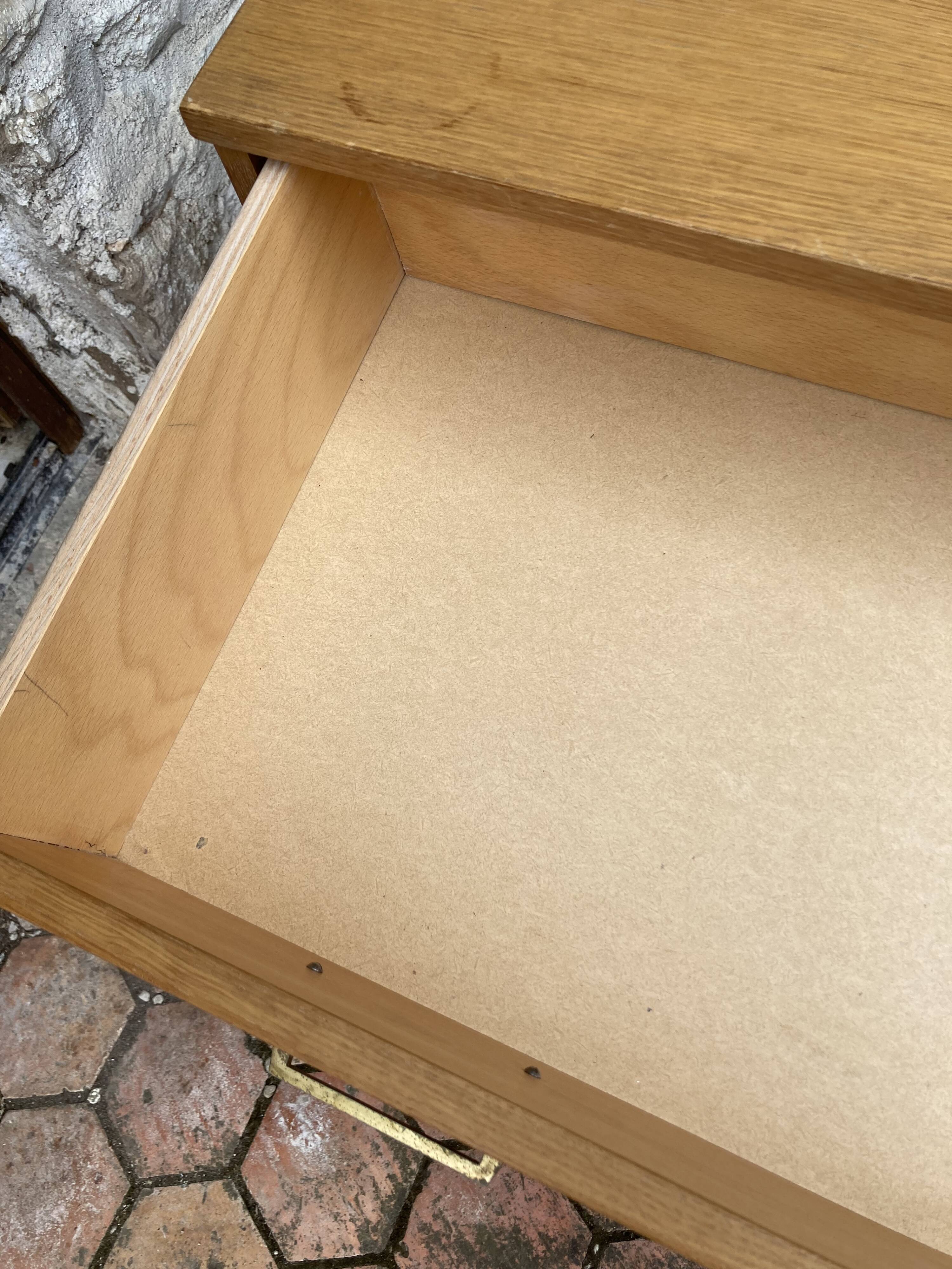 Vintage chest of drawers