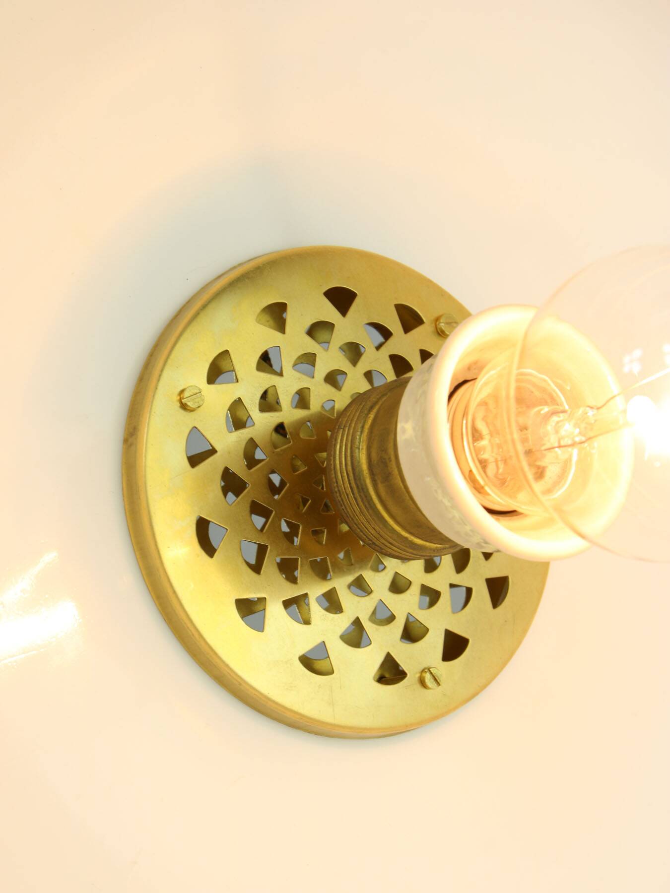 Medusa Pendant by Luigi Massoni for Guzzini in Brass and Plexiglass, 1970s