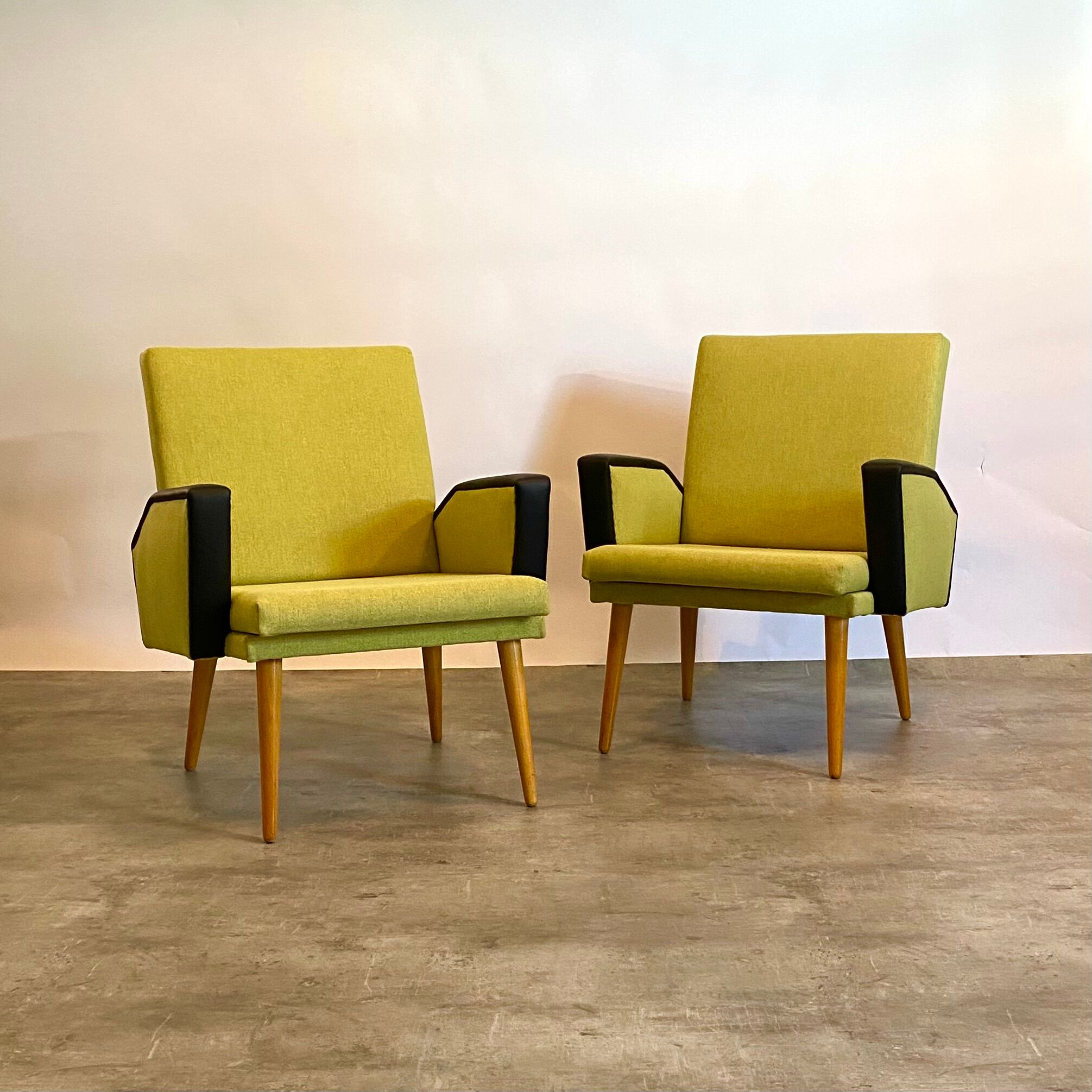 Vintage set Space Age sofa and two chairs for Drevopodnik Brno