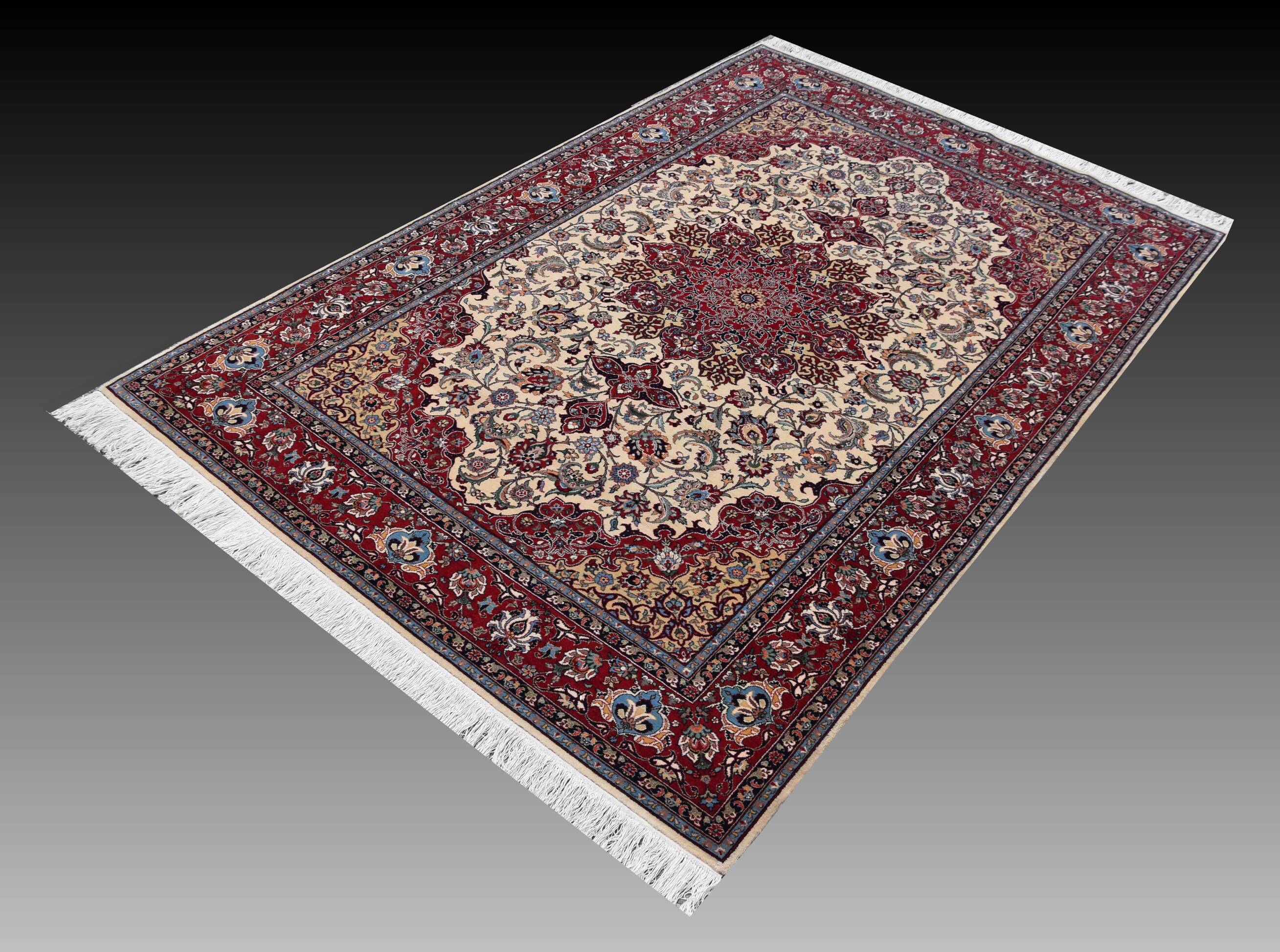 Ispahan Carpet - Sino-Persian Handmade - 3.05 x 2.00 Metres - "Galerie Sardje"