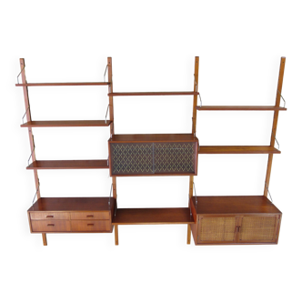 Système d'étagères modulable scandinave par Poul Cadovius pour Gustav Bahus
