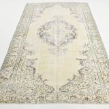 Light Yellow & Brown Vintage Rug, 164x266Cm