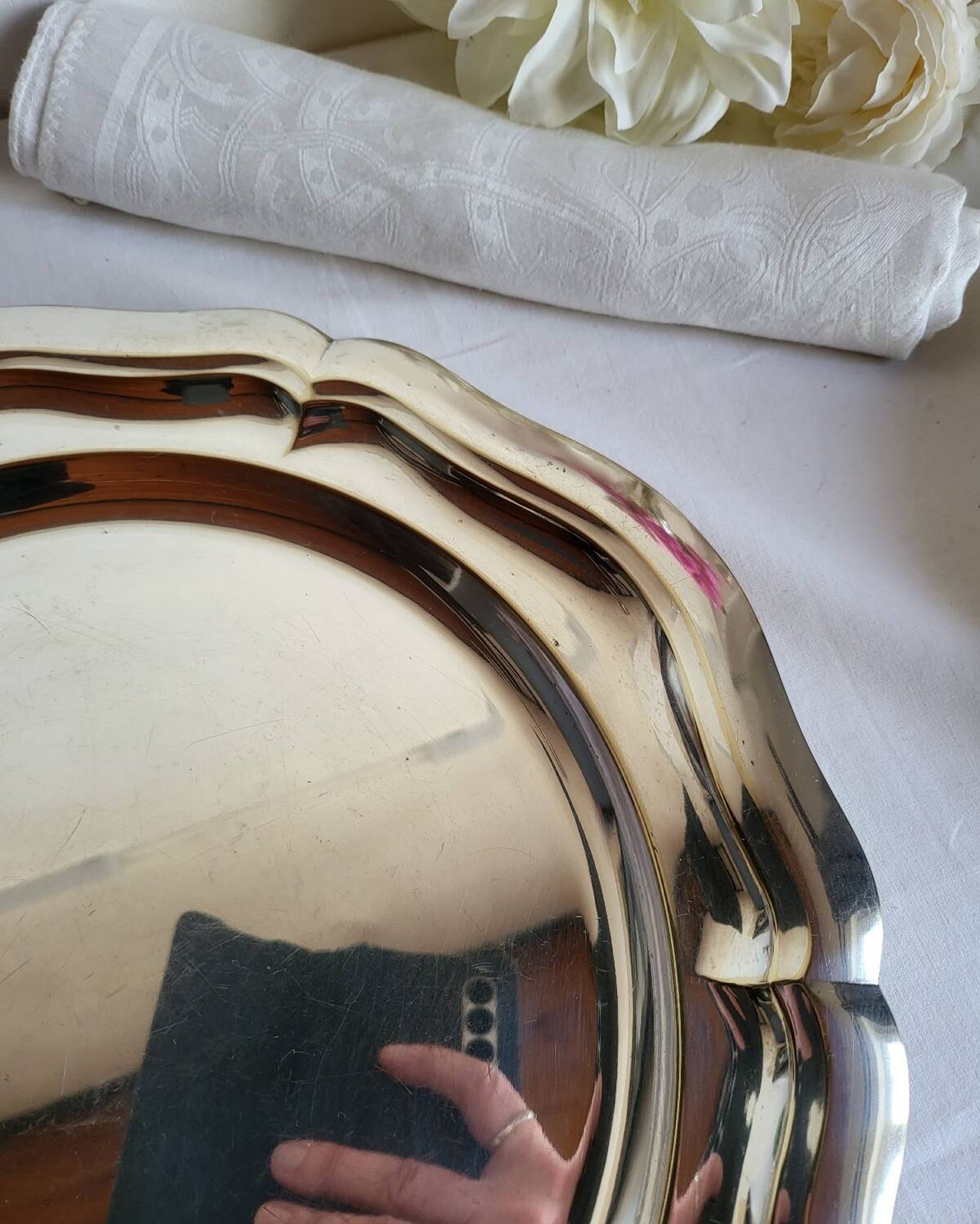 Plat de Service Rond en métal argenté Quist Alpacca