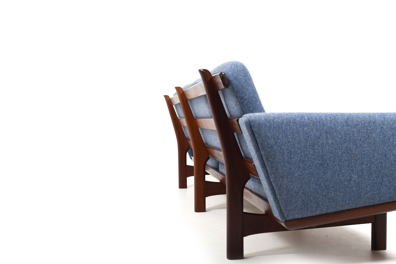 Canapé GE-236/4 en teck par Hans J. Wegner pour Getama années 1960
