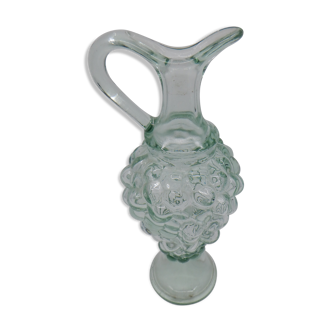 Grape cluster carafe
