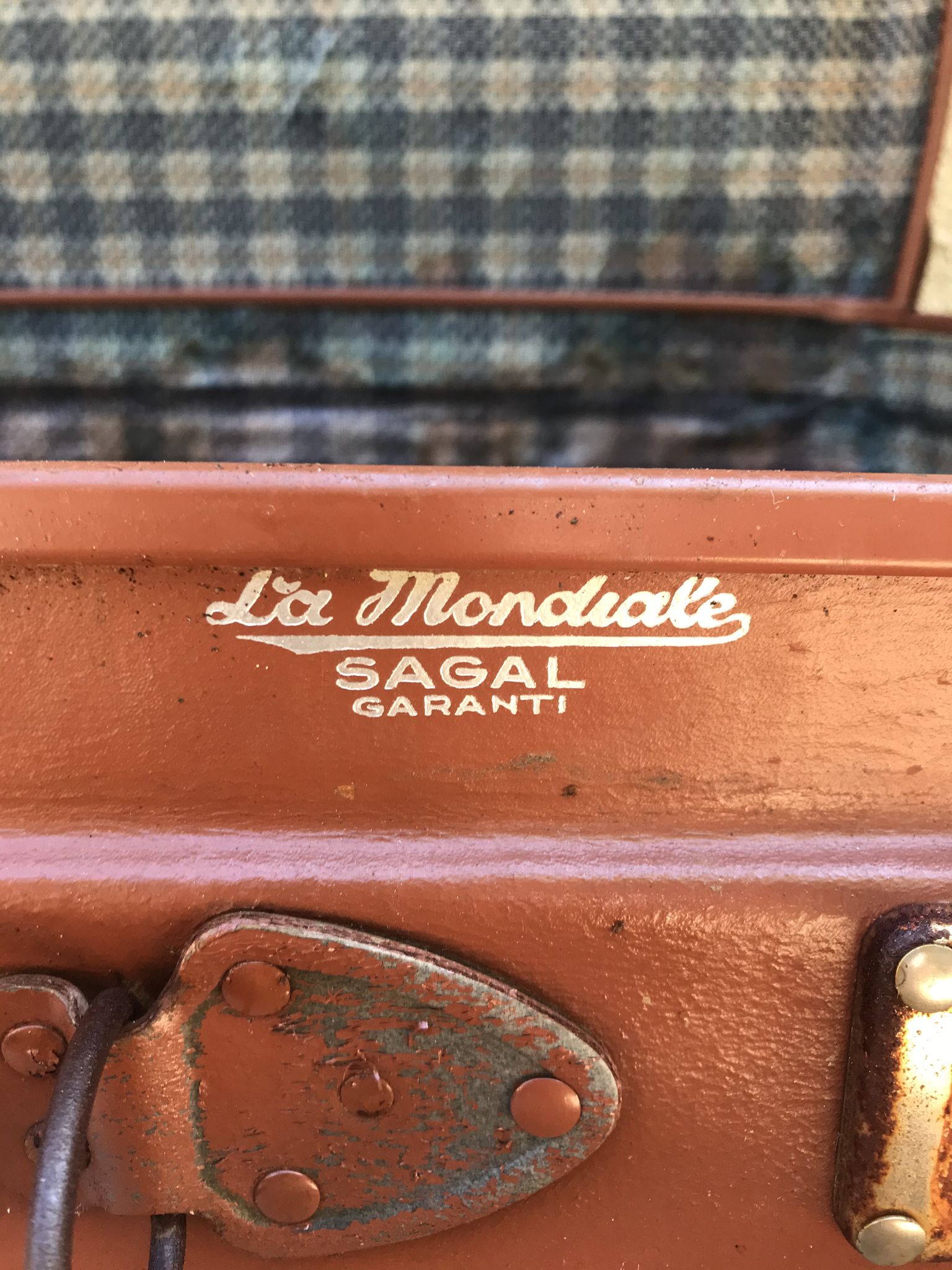 Former suitcase