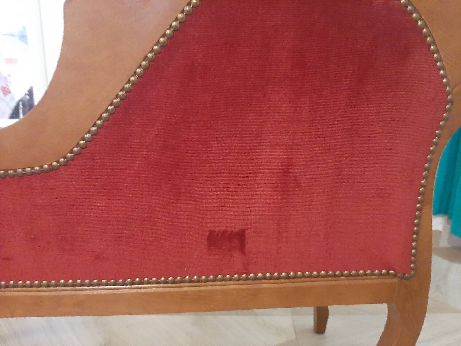 Jolie fauteuil causeuse- meuble entrée-Louis XV