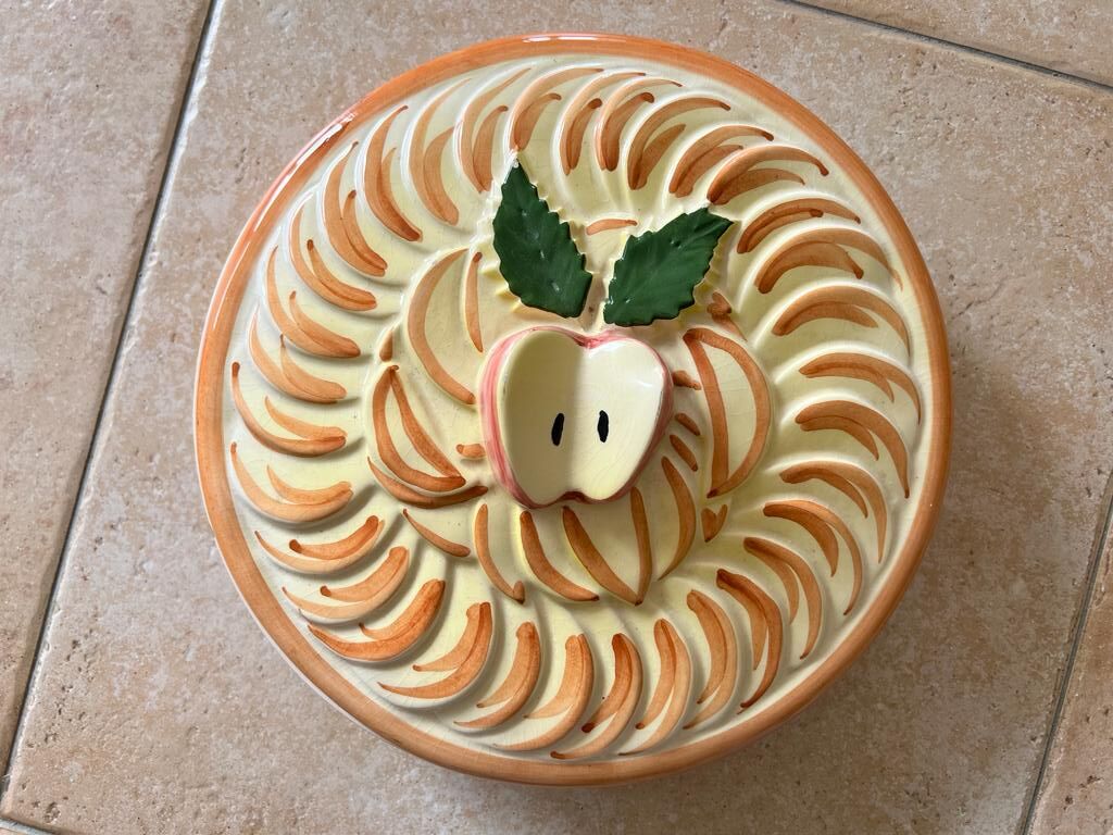 Cake Mold / Presentation Dish Apple Pie - Ceramic