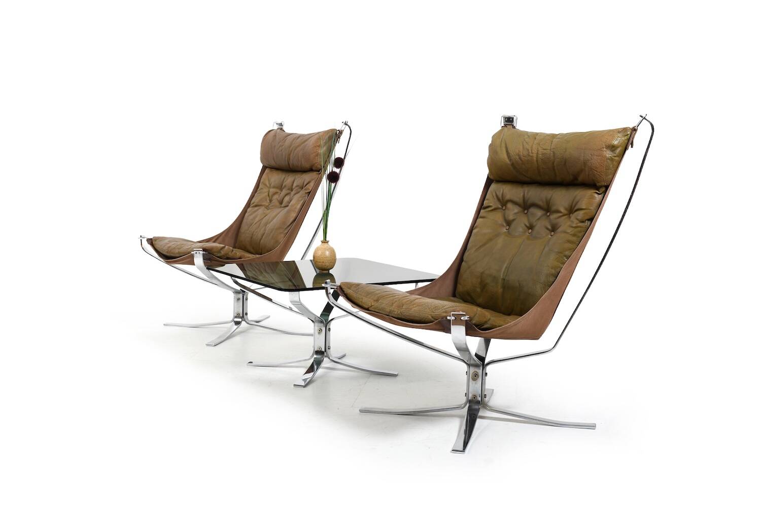 Chaises et table Chromed Falcon par Sigurd Ressell années 1970