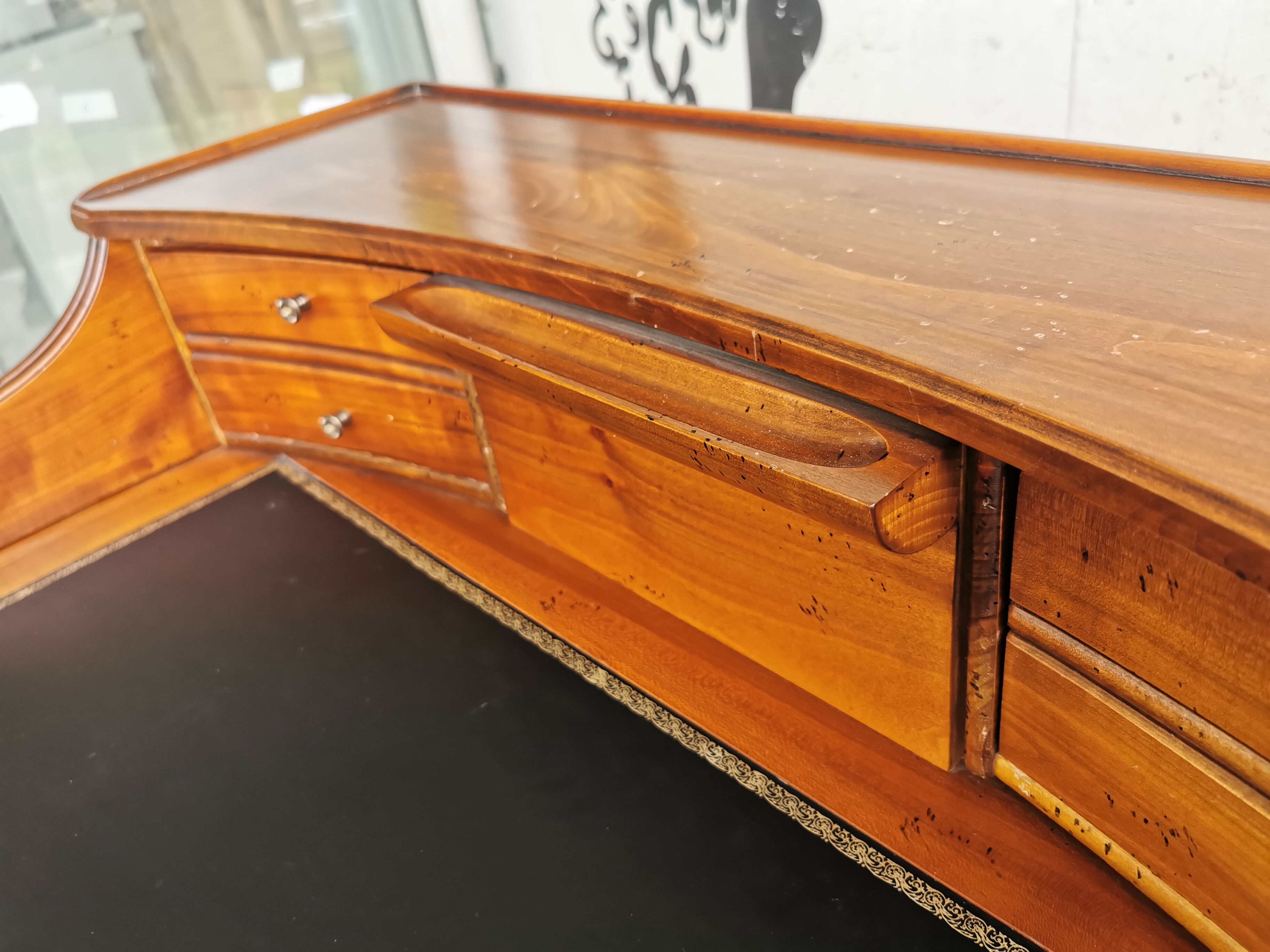 Secretary executive board xxth merisier 3 drawers b